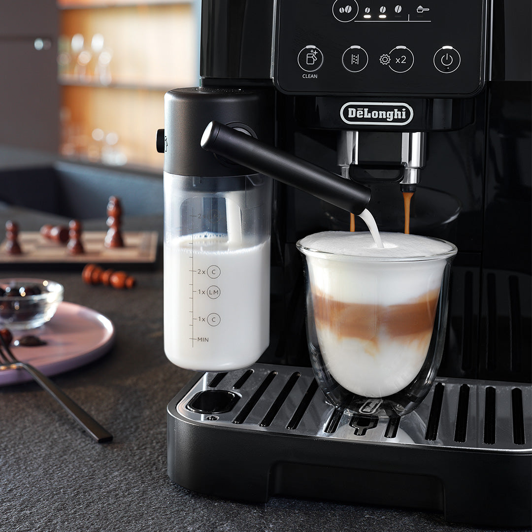 De'Longhi Magnifica Start Fully Automatic Coffee Machine ECAM220.60.B