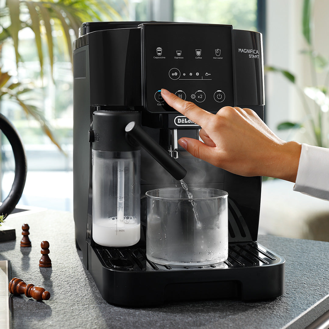 De'Longhi Magnifica Start Fully Automatic Coffee Machine ECAM220.60.B