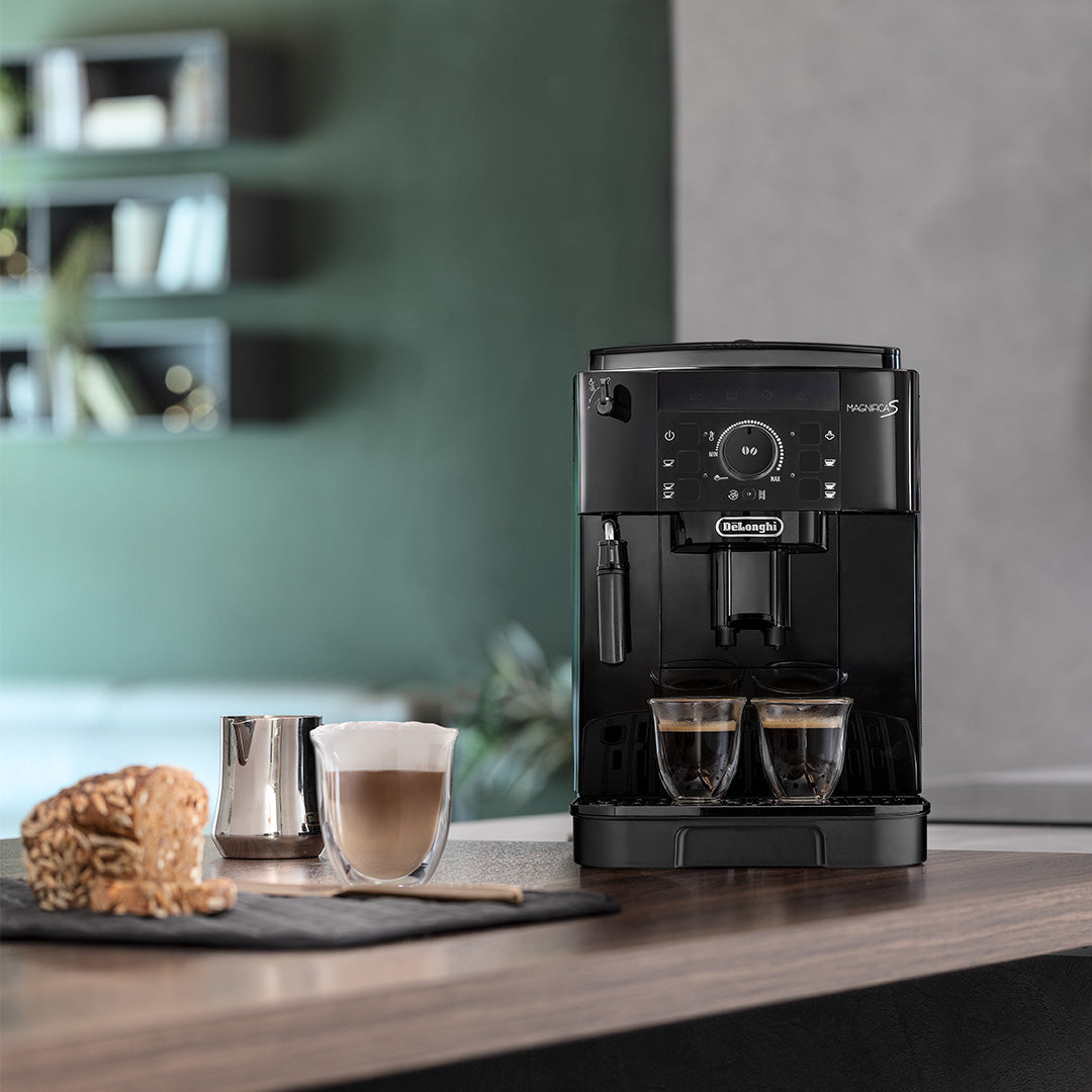 De'Longhi Magnifica S Fully Automatic Coffee Machine ECAM12.121.B