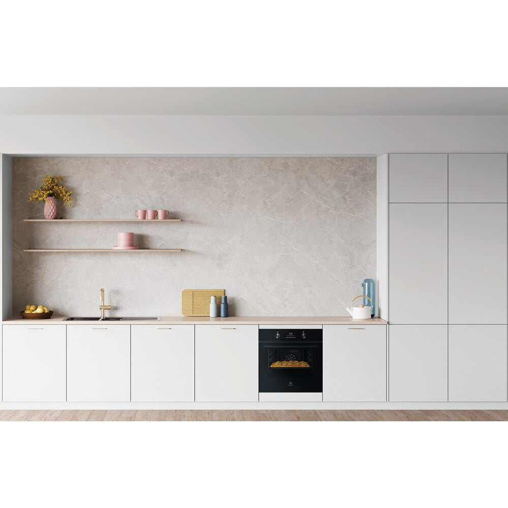 Electrolux UltimateTaste 300 Built-In Single Oven with 65L Capacity 60cm