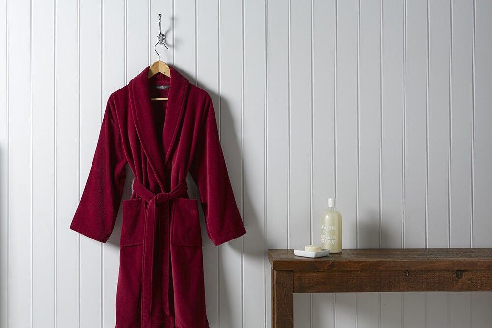 Christy "Supreme Robe" in Raspberry