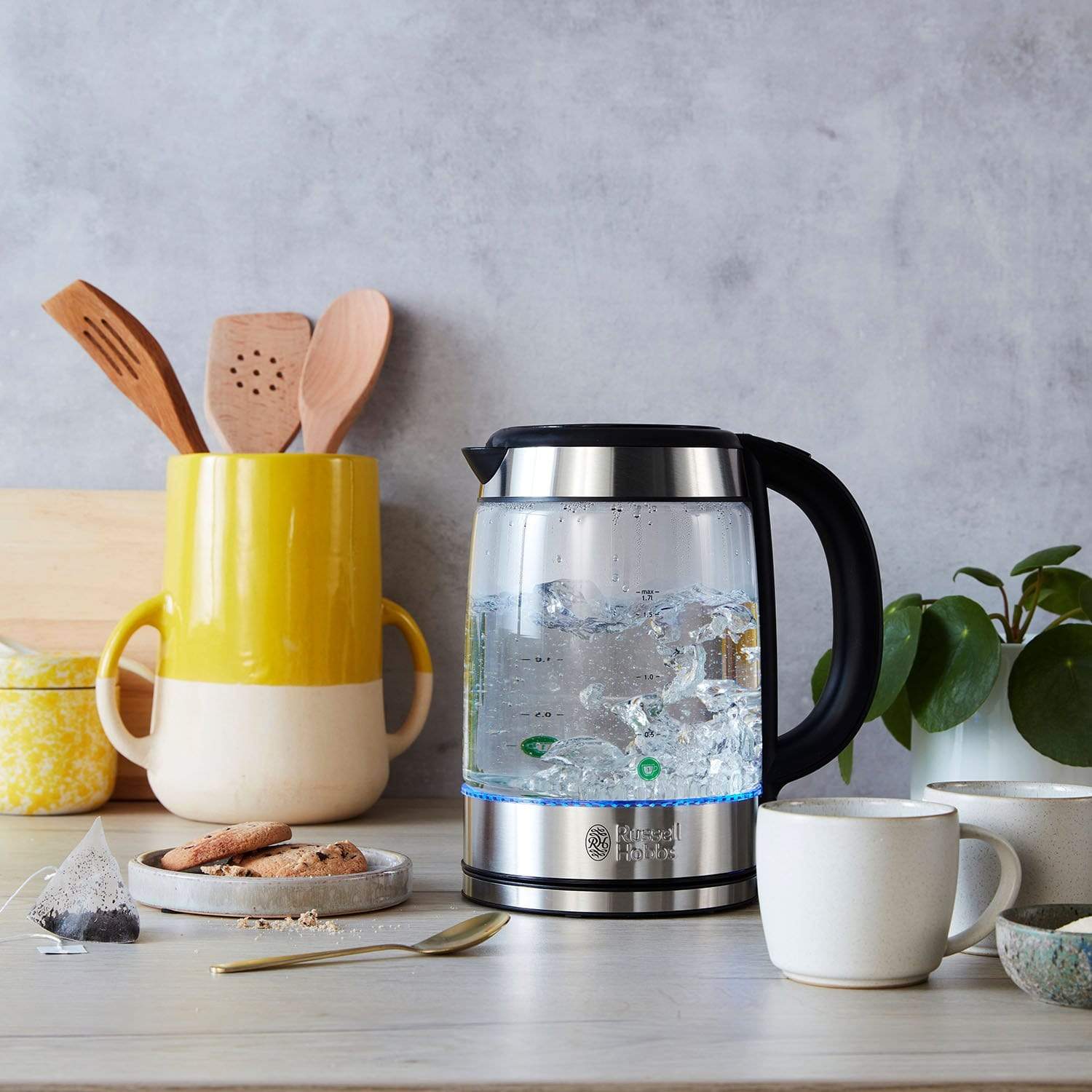 Russell Hobbs غلاية زجاجية مضيئة 1.7 لتر