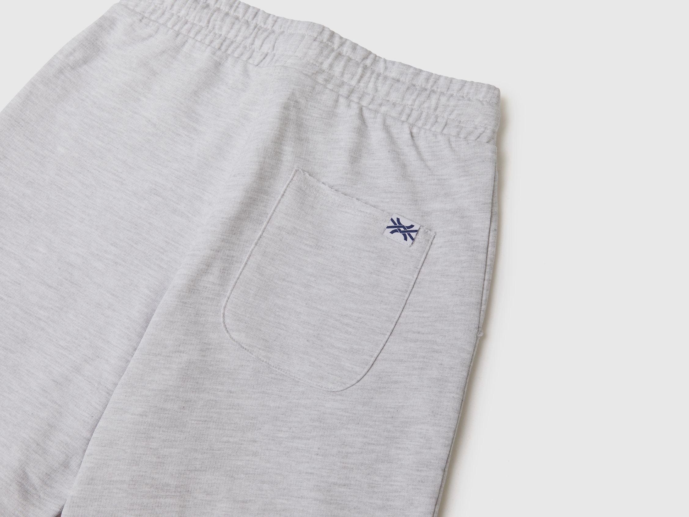 Bermudas in lightweight sweat