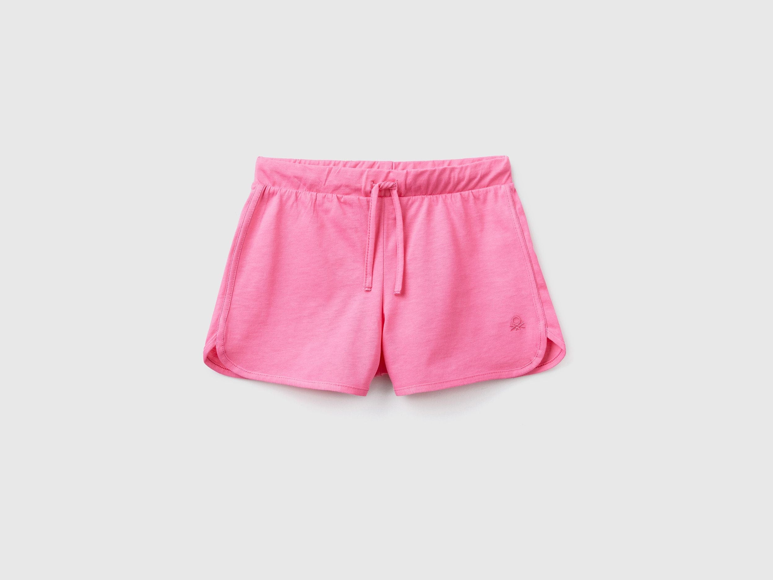 Runner style shorts in organic cotton