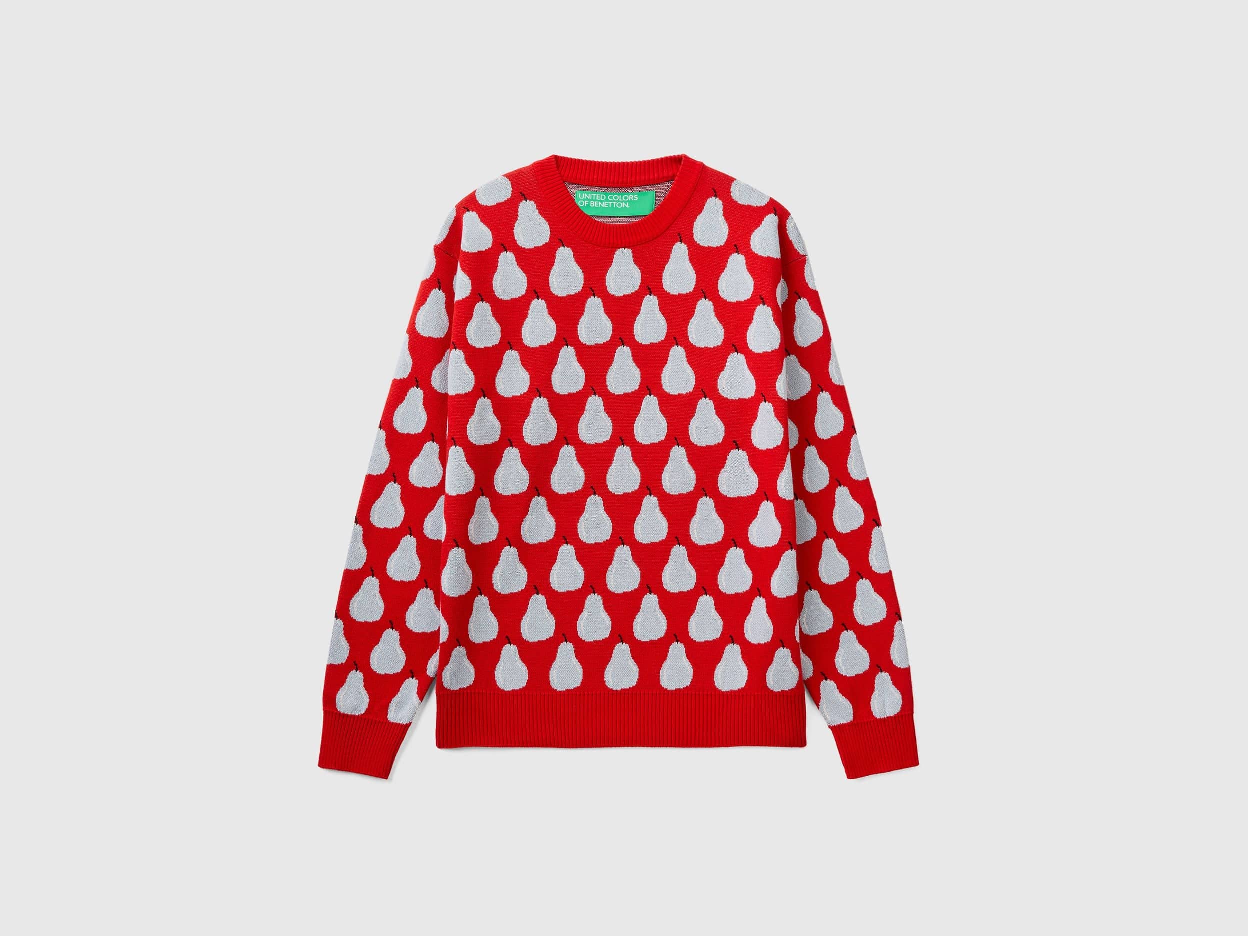 Sweater with fruit pattern