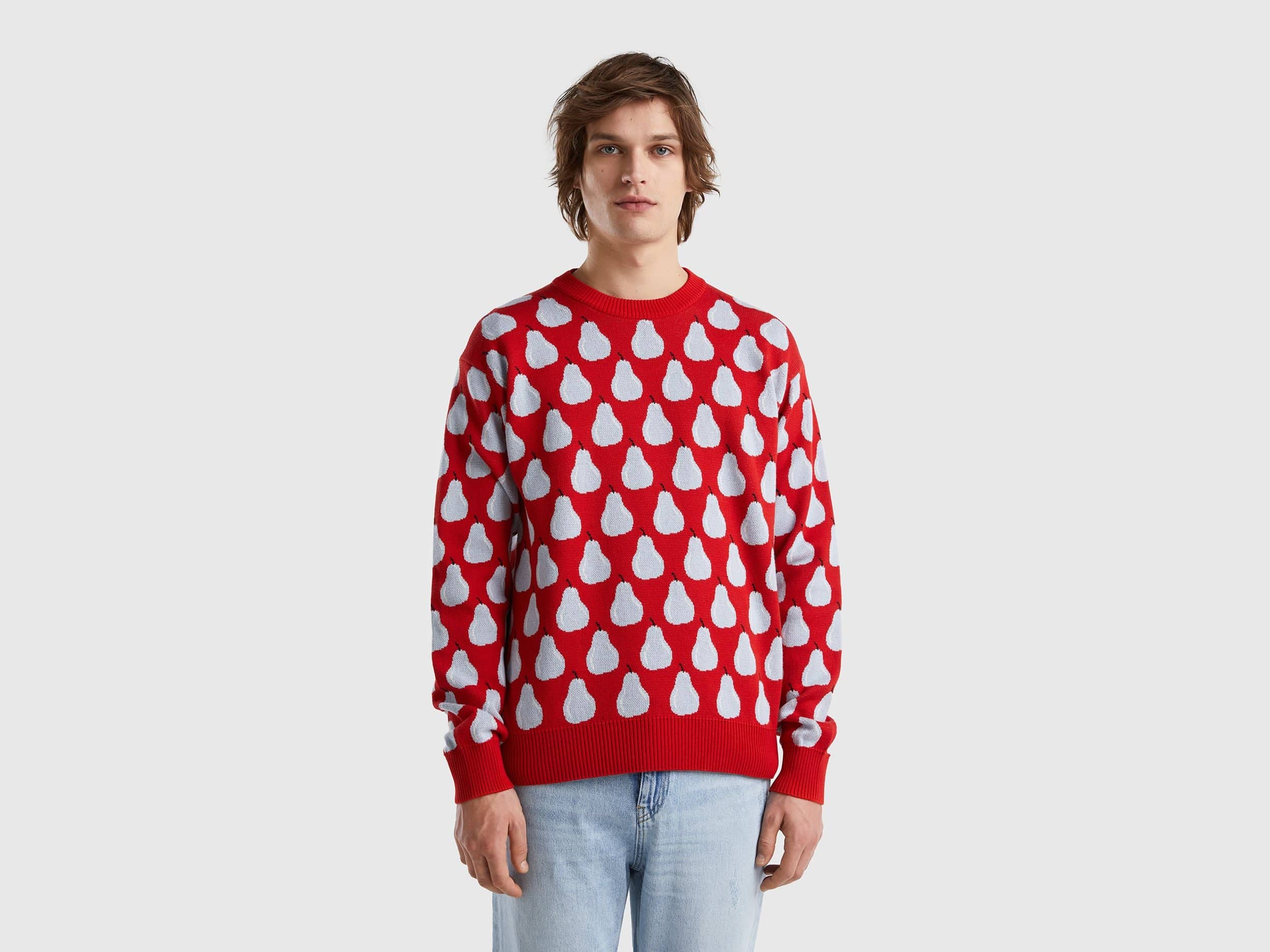 Sweater with fruit pattern