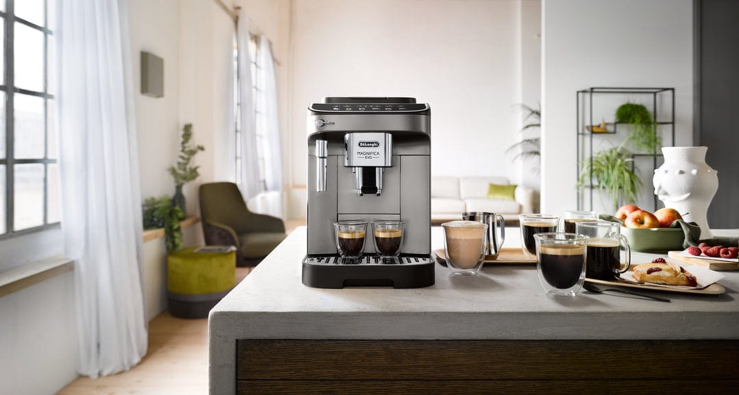 De'Longhi Magnifica Evo Automatic Espresso & Coffee Machine with Manual  Frother