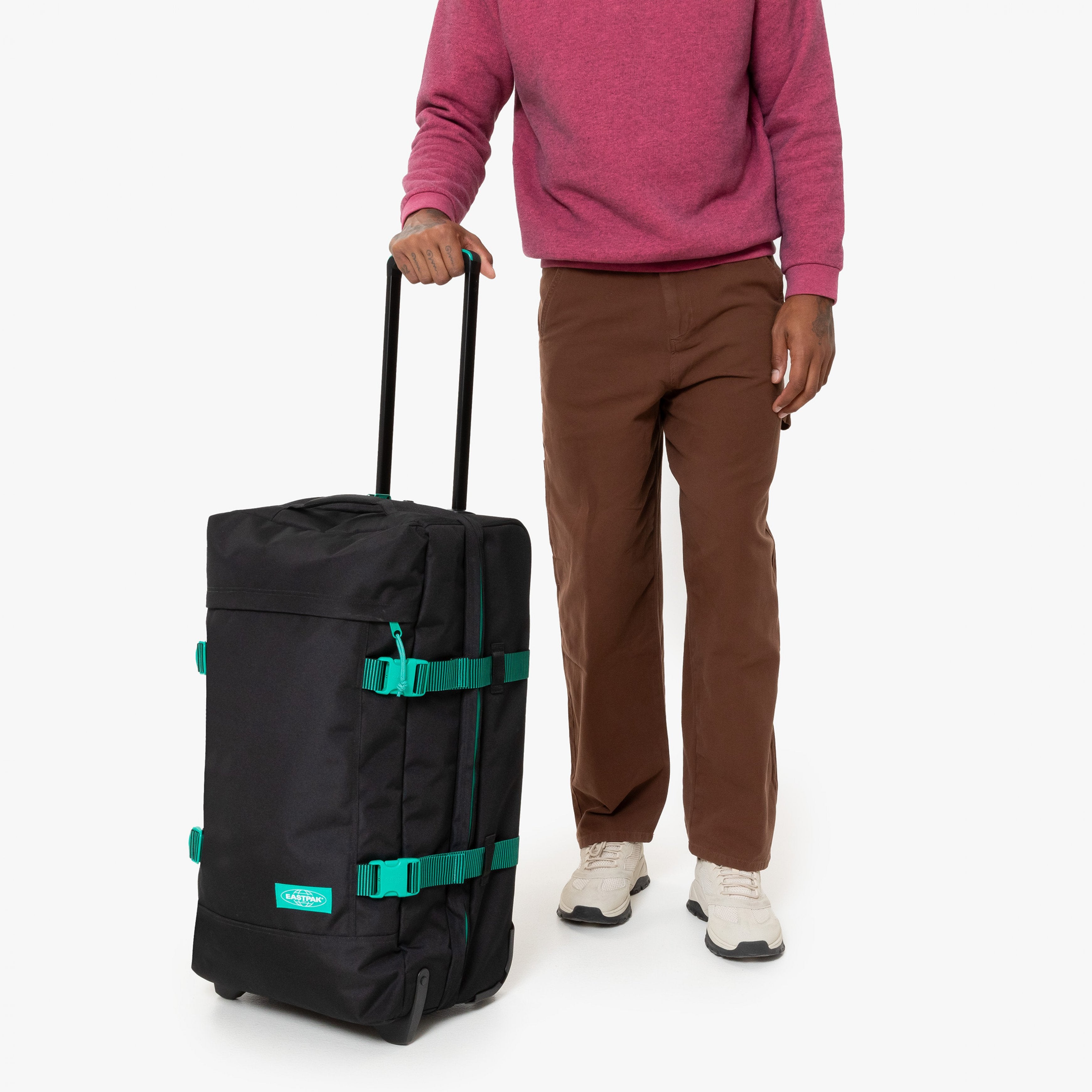 Eastpak medium tranverz roller bag online