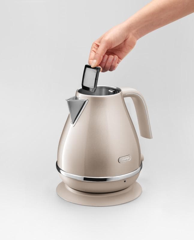 De'Longhi Icona Metallics Electric Kettle 1.7L