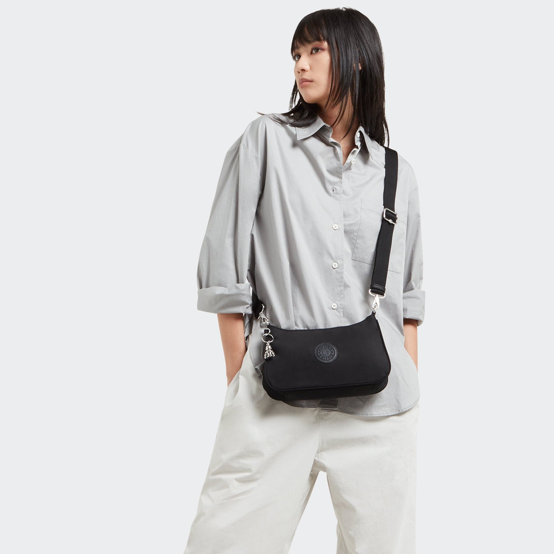 Lauri Shoulder Bag